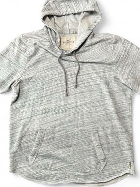 Hollister Heather Gray Short Sleeve Hooded Pullover